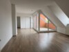 4 Zimmerwohnung mit Balkon im Stadtzentrum / z. Zt. vermietet - großes helles Wohnzimmer